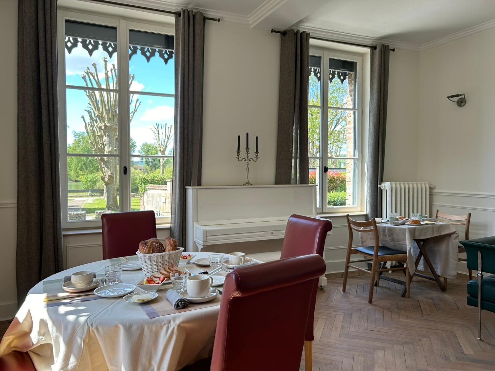 Villa Du Vieux Chateau Les Andelys Buitenkant foto